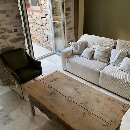 Prázdninový dům La Boheme, Maison De Bourg